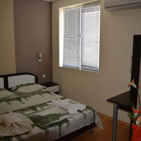 Prestige House ساني بيتش