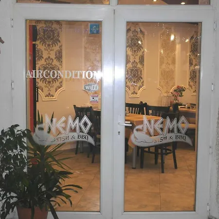 Prestige House فندق ساني بيتش