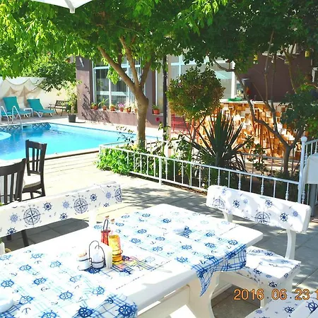 Хотел Prestige House
