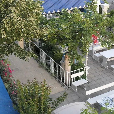 Hotel Prestige House