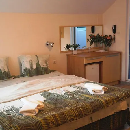 Prestige House Hotel 3*