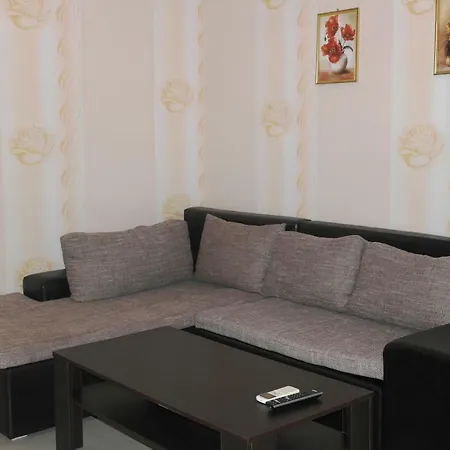 Prestige House 3*
