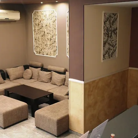 Prestige House Хотел