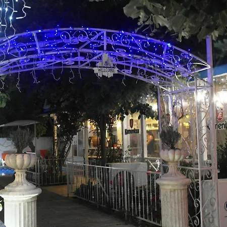 Hotel Prestige House