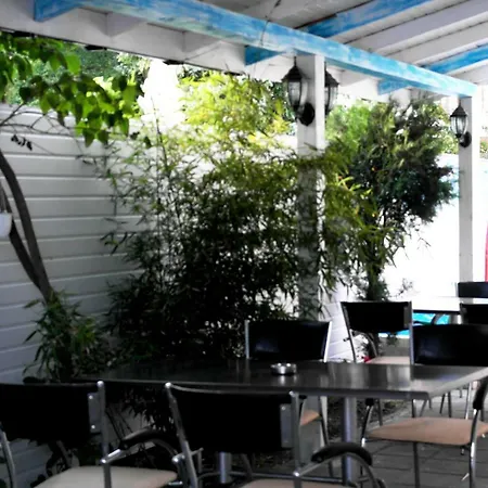 Prestige House Отель